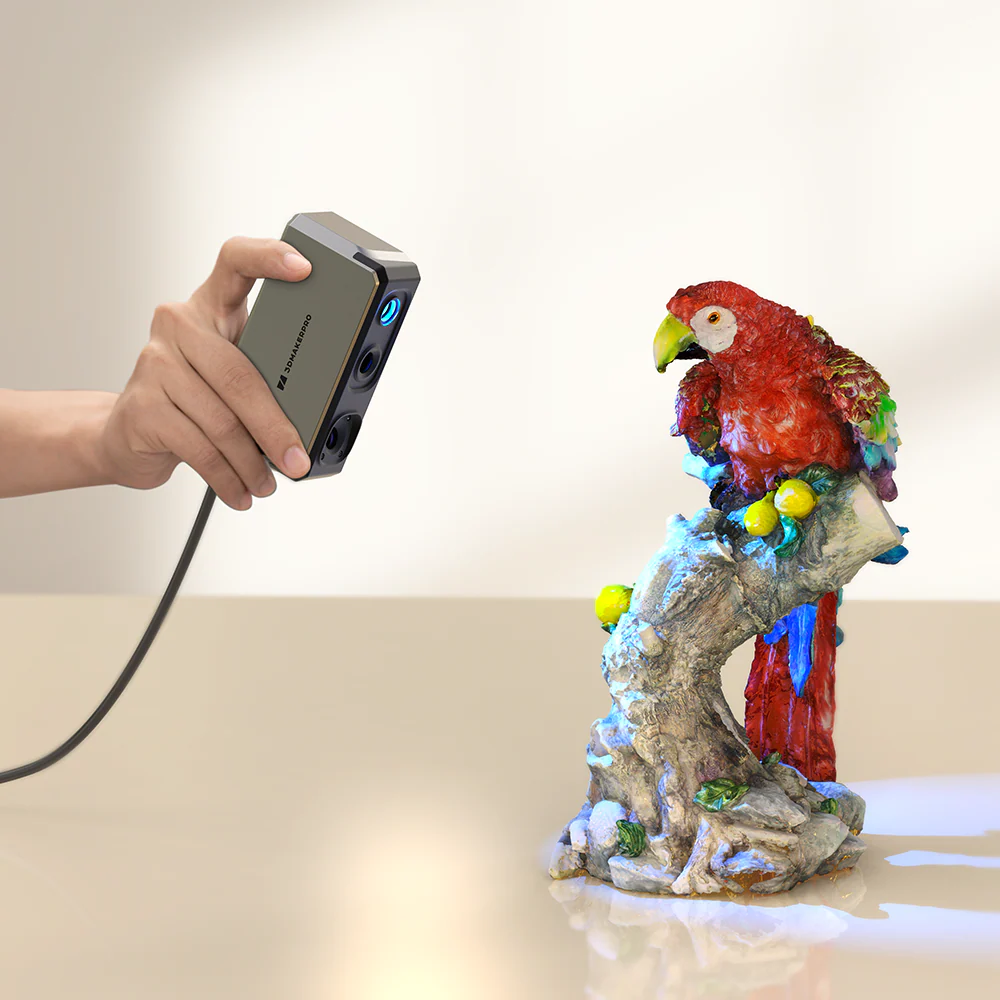 Scanner 3D 3DMakerpro Seal en train de numériser une figurine